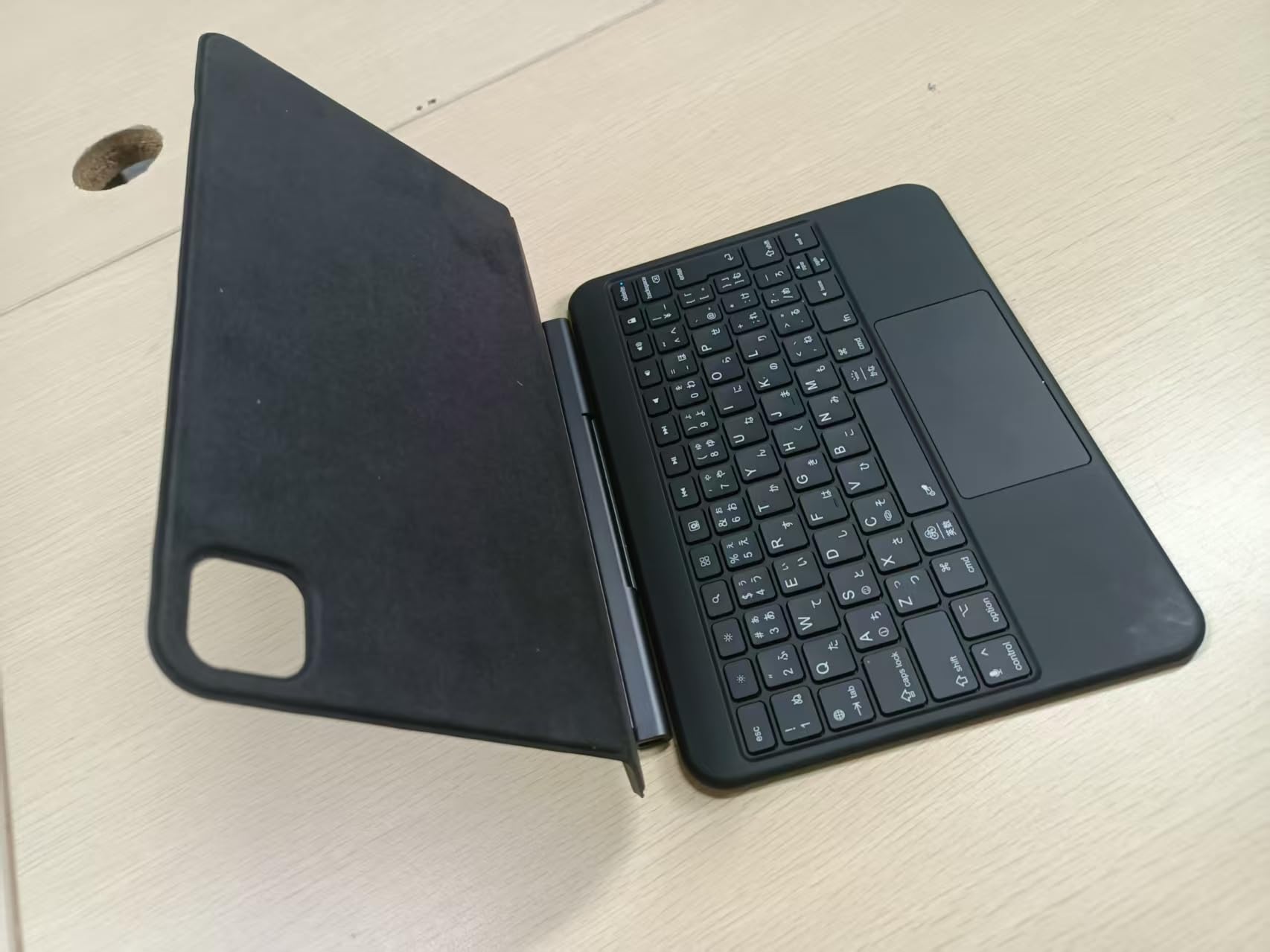 Rucceko Magic Keyboard 付きケースiPad 用 Amazon.co.jp: マジックキーボード付きケース iPad用 Rucceko iPad Air